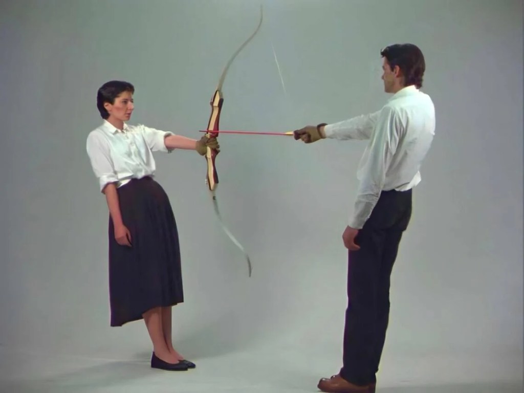 მარინა აბრამოვიჩისა და ულაის „Rest Energy“ — ნდობის ეგზისტენციალური&nbsp;მანიფესტაცია